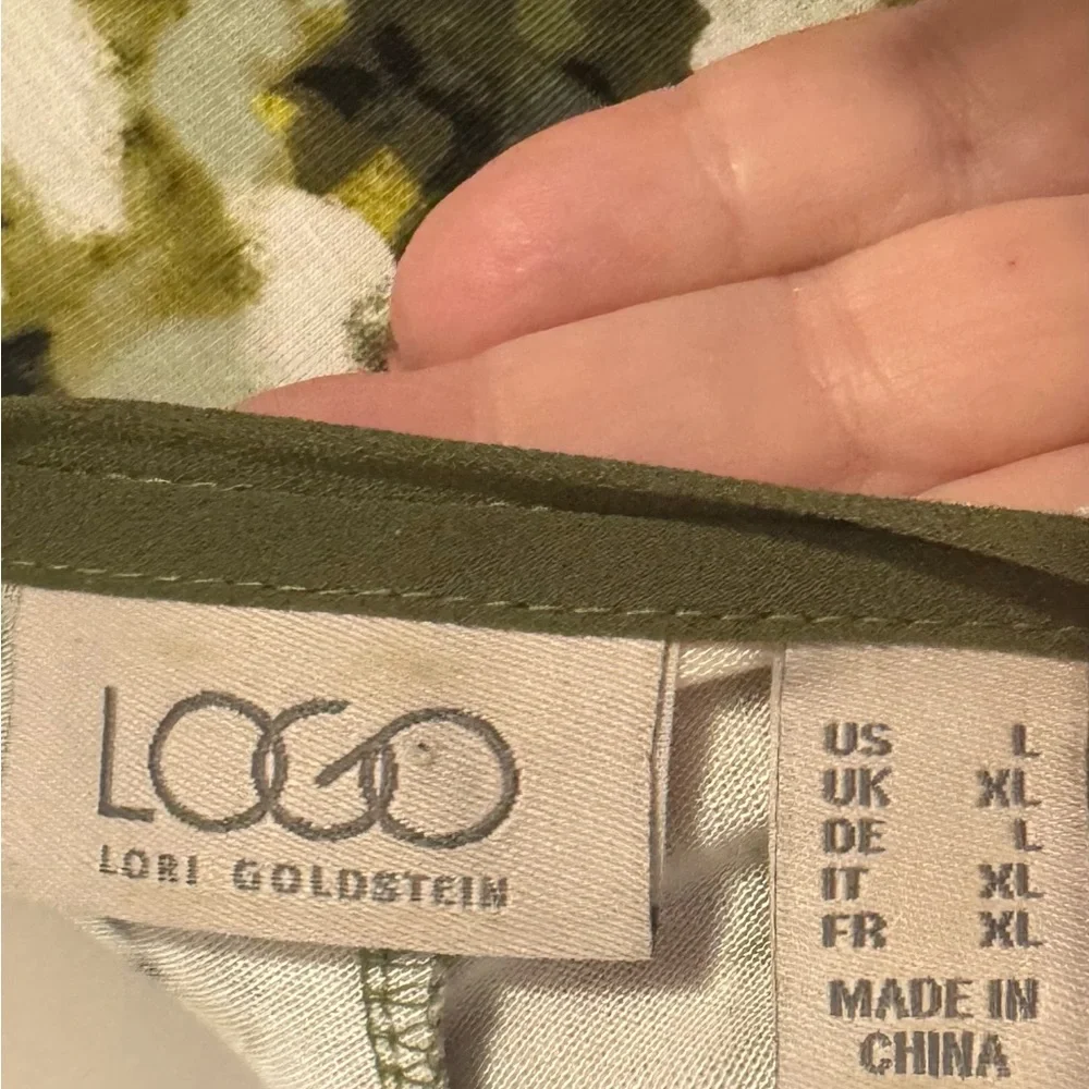 LOGO UNIQUE Camouflage Print Short Sleeve Top w/BACK PLEAT DETAIL  LARGE #G - Picture 9 of 9